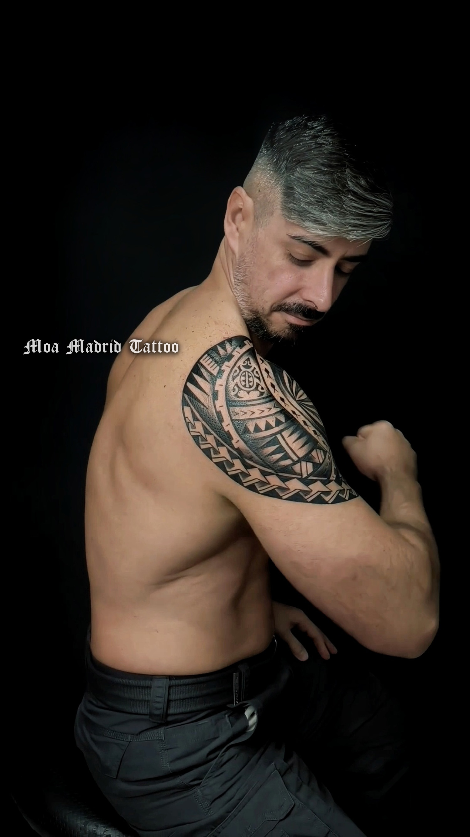 Diseño personalizado de tatuaje samoano para un cliente de Albacete en mi estudio de Madrid